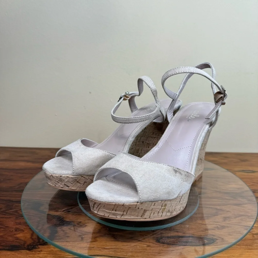 Charles By Charles David Lambert Sandals in Nude